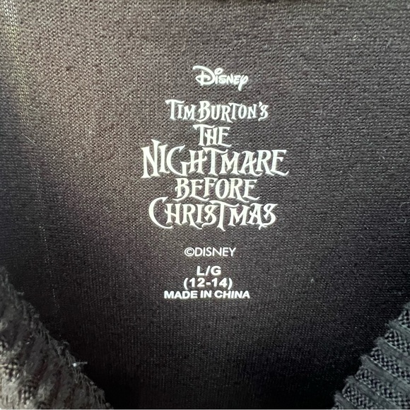 Retired Nightmare Before Christmas Lounge Shirt - Picture 4 of 6